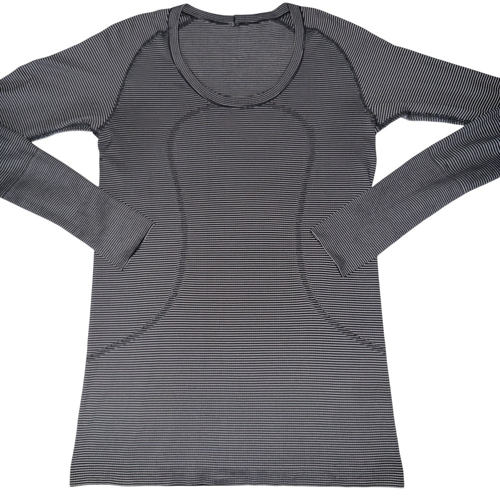 Lululemon Women 8 Swiftly Tech Long Sleeve Crew Neck Stripe Black White W3C83S